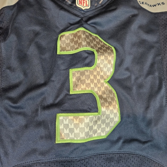 Nike On Field Seattle Seahawks Russell Wilson #3 STITCHED NFL Jersey Size 44 - Picture 13 of 16